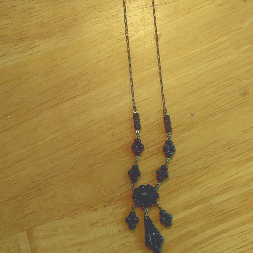 Antique necklace. Black.stones. fine chain. Black stone clasp.